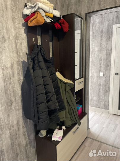 Вешалка напольная в прихожую