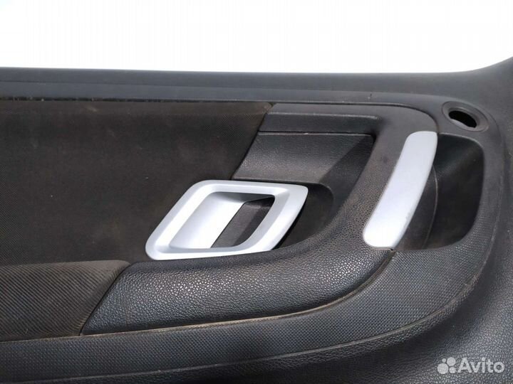 Обшивка передней двери Skoda Fabia 2