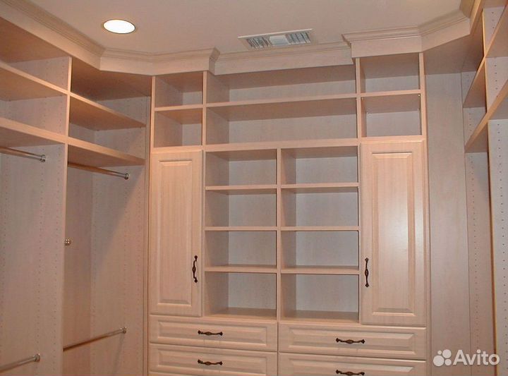 Шкаф распашной