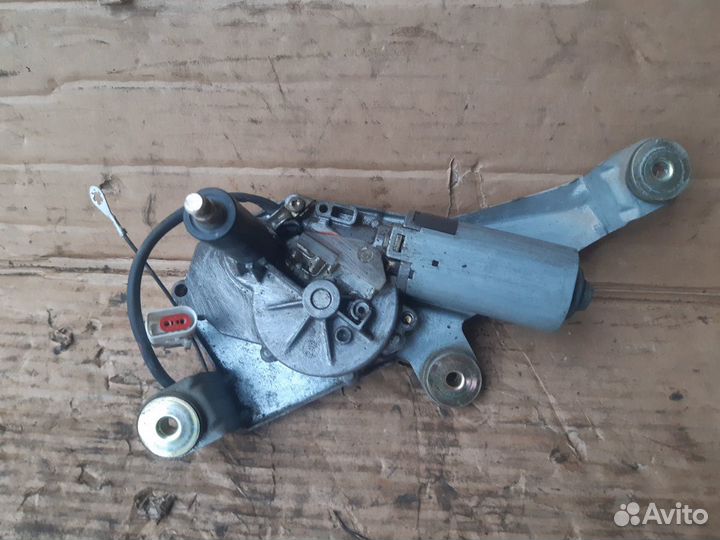 Моторчик стеклоочистителя задний Форд Мондео 2