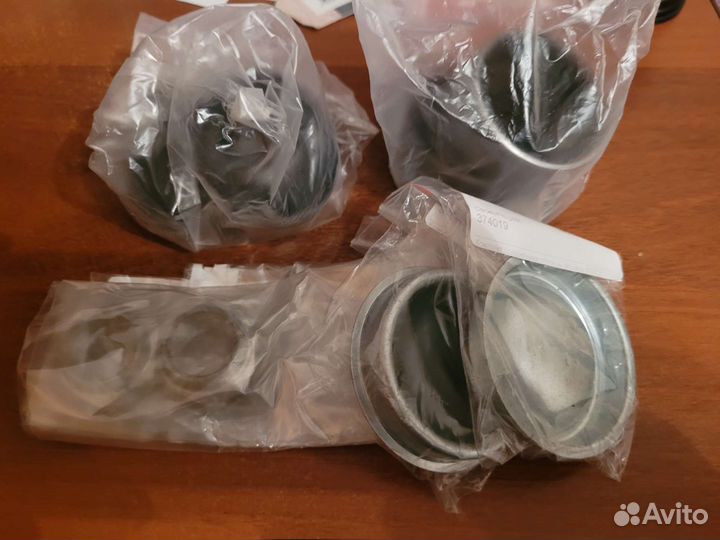 Подшипники балки Peugeot 206 (обе стороны)