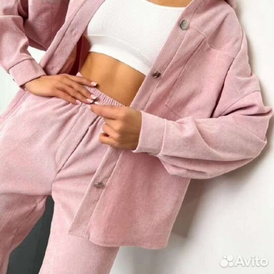 Вельветовый спортивный костюм