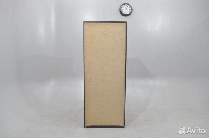 Офисный шкаф для одежды