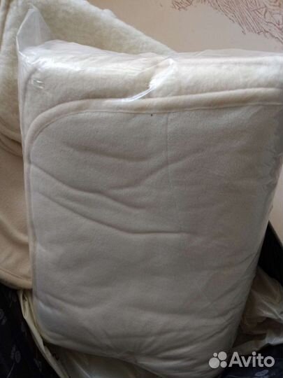 Покрывало и две наволочки IKEA