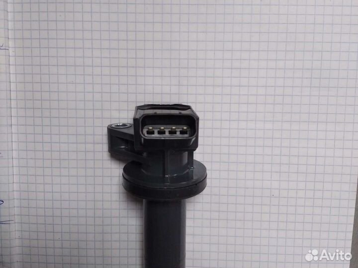 Катушка зажигания Тойота Королла Авенсис Ярис