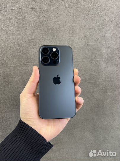 iPhone 15 Pro, 256 ГБ