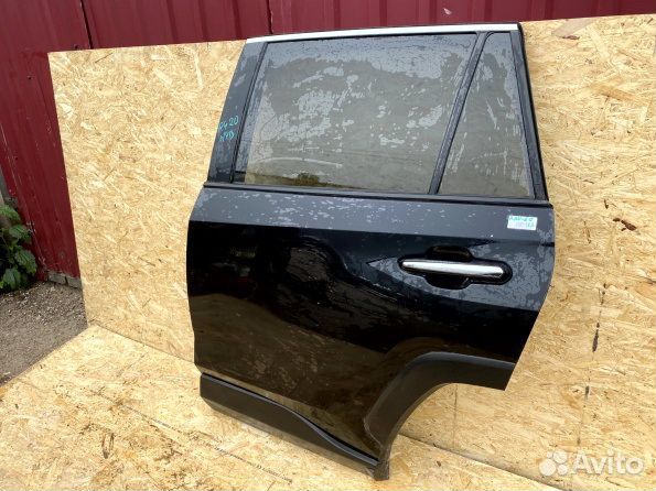 Toyota rav4 х50 дверь левая задняя б\у