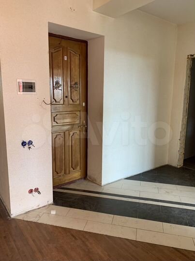 3-к. квартира, 113,1 м², 5/5 эт.