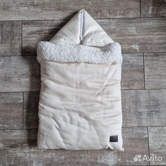 Меховой конверт в коляску