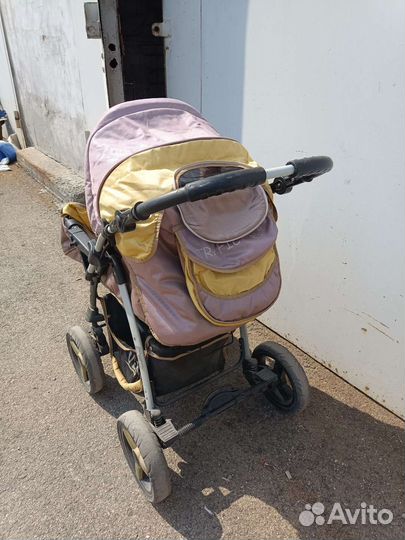 Прогулочная коляска