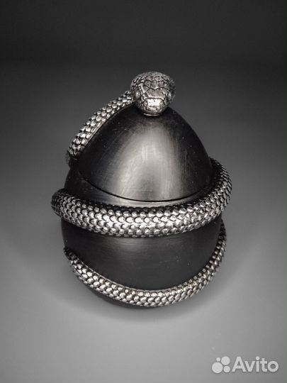 Шкатулка декоративная, подсвечник, яйцо со змеёй