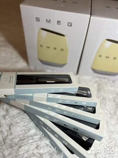 Набор ножей smeg