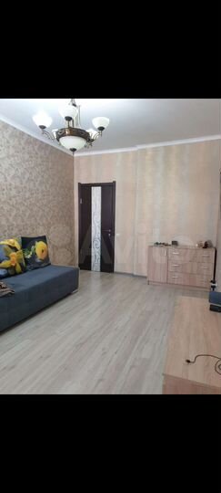 2-к. квартира, 52 м², 10/17 эт.