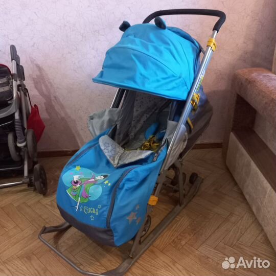 Прогулочная коляска бу