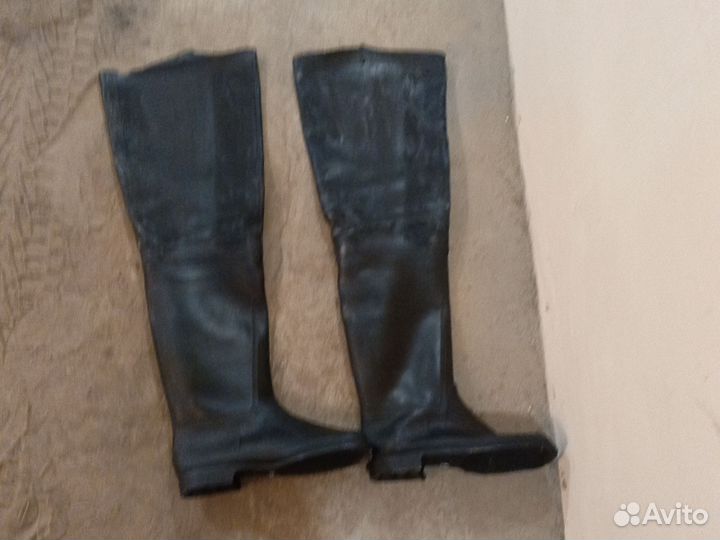 Болотные сапоги