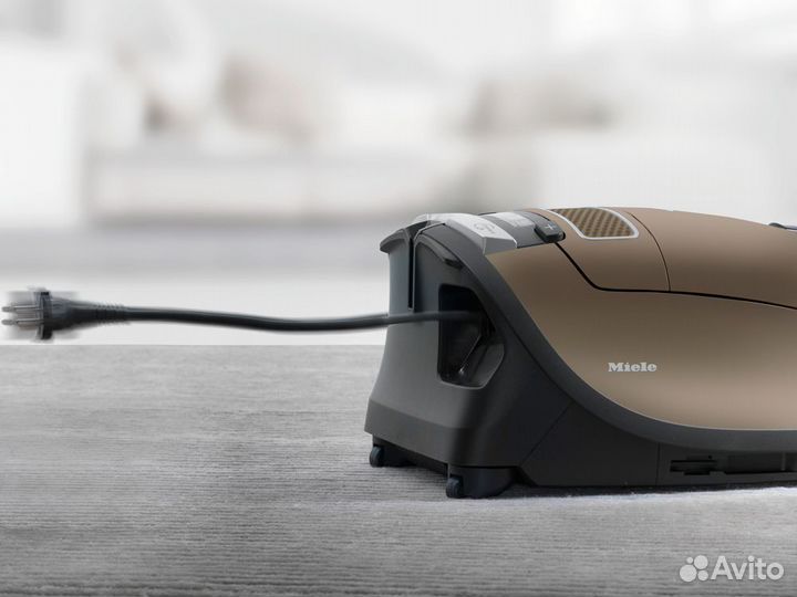 Пылесос Miele Complete C3 Electro sgfp3 бронза