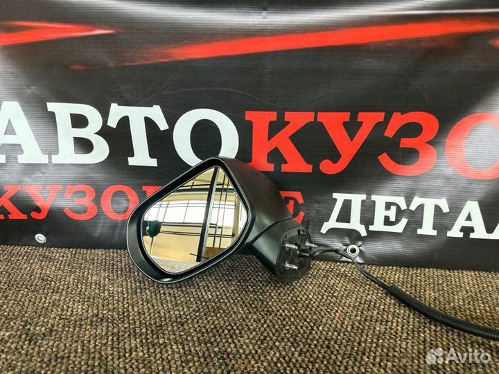 Зеркало боковое левое Honda Civic 4D 2007
