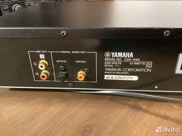 CD проигрыватель yamaha cdx-596