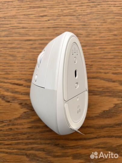 Мышь Logitech Lift для Windows и MacOS
