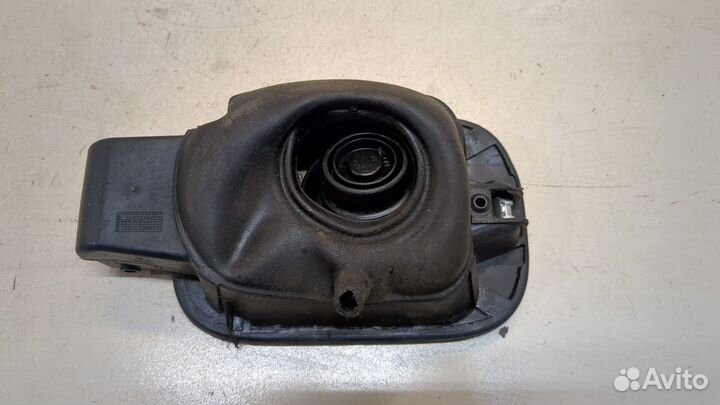 Лючок бензобака Volkswagen Jetta 5