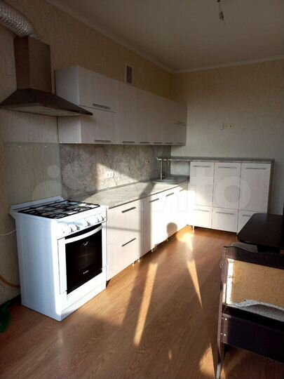 1-к. квартира, 54 м², 4/9 эт.