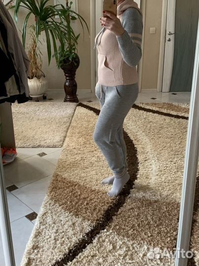 Спортивный костюм женский 46-48 вязаный