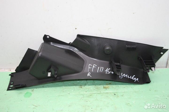 Накладка на порог задняя правая (внутренняя) ford