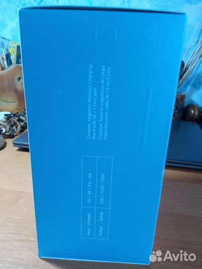 Беспроводное зарядное устройство anker a2540