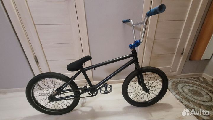 Трюковой велосипед BMX (Полукастомный)