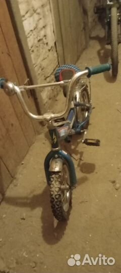 Детский трехколесный велосипед бу