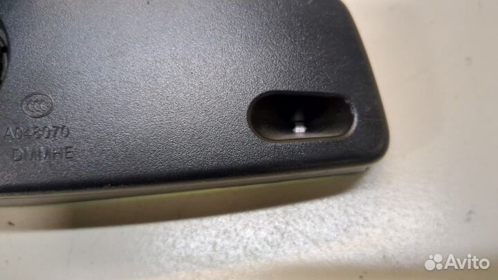 Зеркало салона Tesla Model S