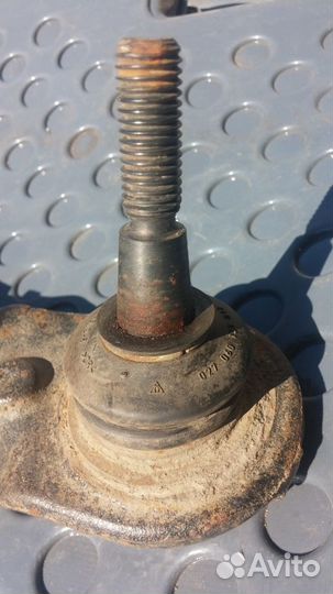 Range Rover Sport L320 рычаг передний правый верхн