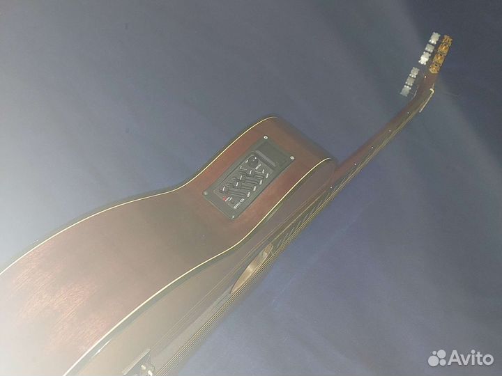 Электроакустическая гитара martinez