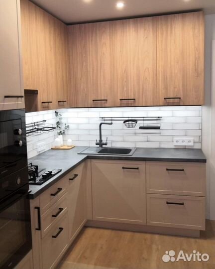 Кухонный гарнитур угловой