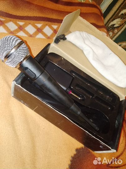 Микрофон без проводной denn-DWM-100