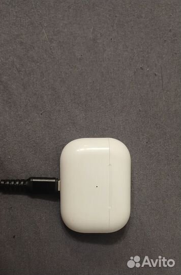 Бокс от беспроводных наушников