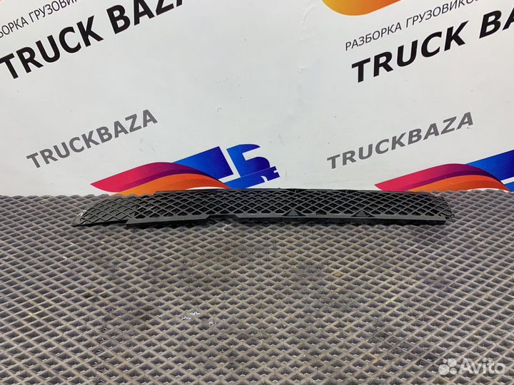 Сетка решетки радиатора левая Mercedes-Benz Actros