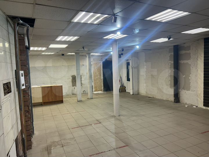 Торговая площадь, 71 м²