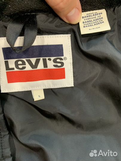 Куртка levis