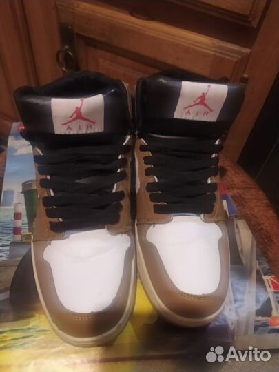 Джорданы кросовки