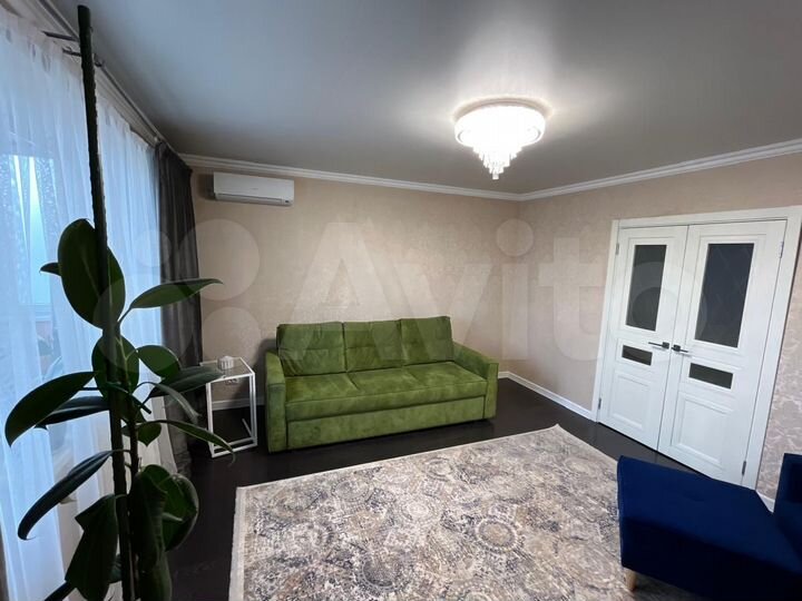 4-к. квартира, 81 м², 9/9 эт.
