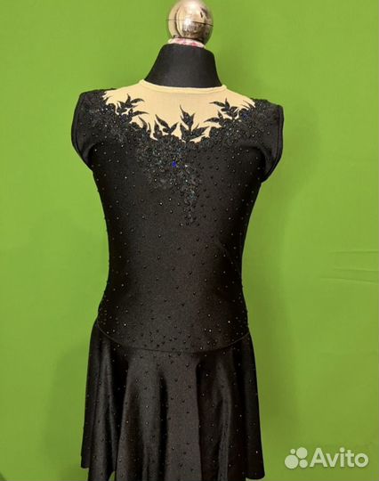 Платье для фигурного катания 140-146