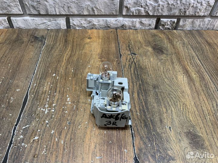 Volkswagen Jetta 6 Плата заднего фонаря наружного