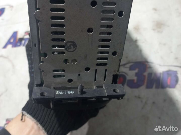 Магнитола Chrysler Voyager 4