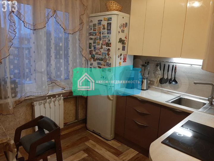 3-к. квартира, 69 м², 4/9 эт.