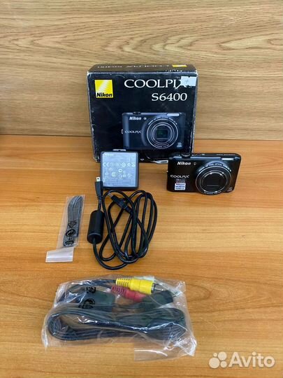 Фотоаппарат Nikon Coolpix S6400