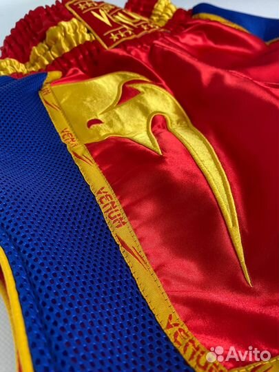 Тайские шорты Venum RED