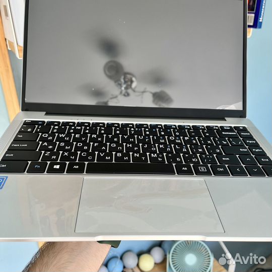 Ноутбук FHD новый Frbby V10. 8Gb озу 256Gb пзу