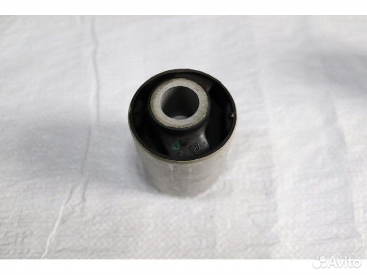 Сайлентблок задний Mercedes Tenacity A2023336414
