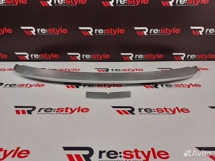 Спойлер Toyota Vitz 130 2010-2020 Серебро